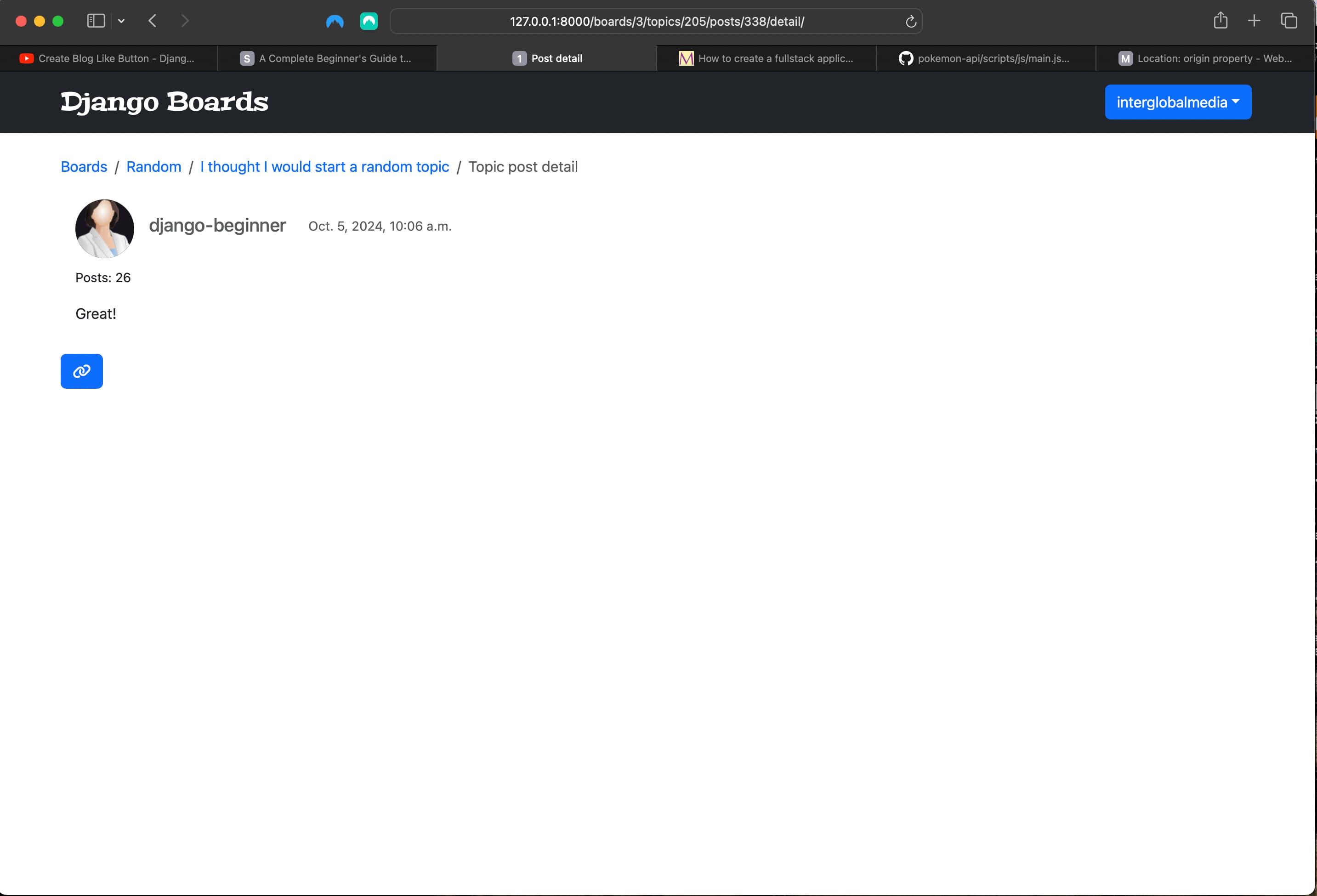 Result of adding div with classes "card mb-3" to post_details view